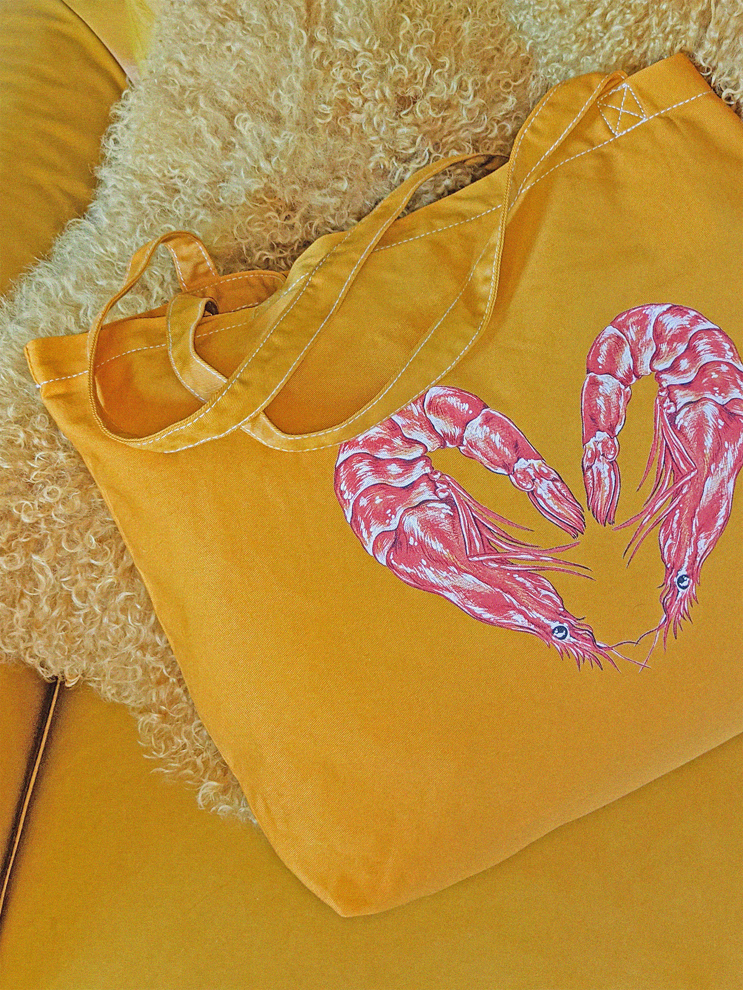GOLD HEART TOTE
